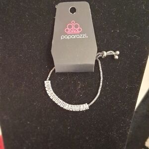 *NWT* PAPARAZZI *CLEARANCE*As Low As $1/A Pc! Build A Bundle Lets Make A Deal!😊